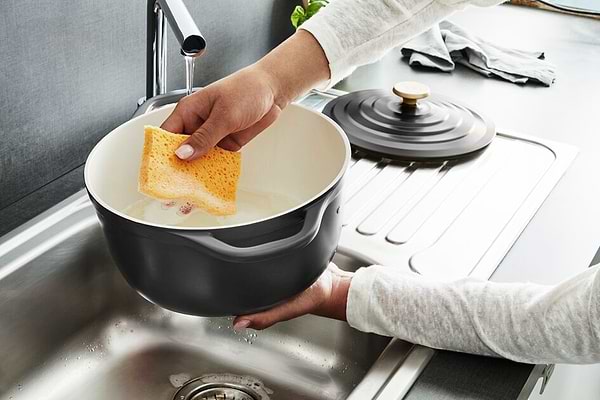 Фото - Кастрюля Tefal E2554604 AIR 24 см, 4.7 л