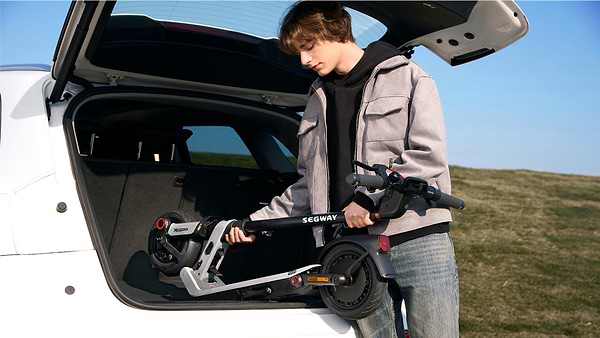 Фото - Электросамокат Segway Ninebot E3 E