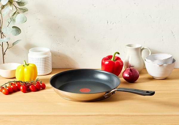 Фото - Сковорода універсальна Tefal E3030656 Jamie Oliver Home Cook 28 см