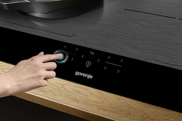 Фото - Варильна поверхня електрична Gorenje GI 8421 SYB