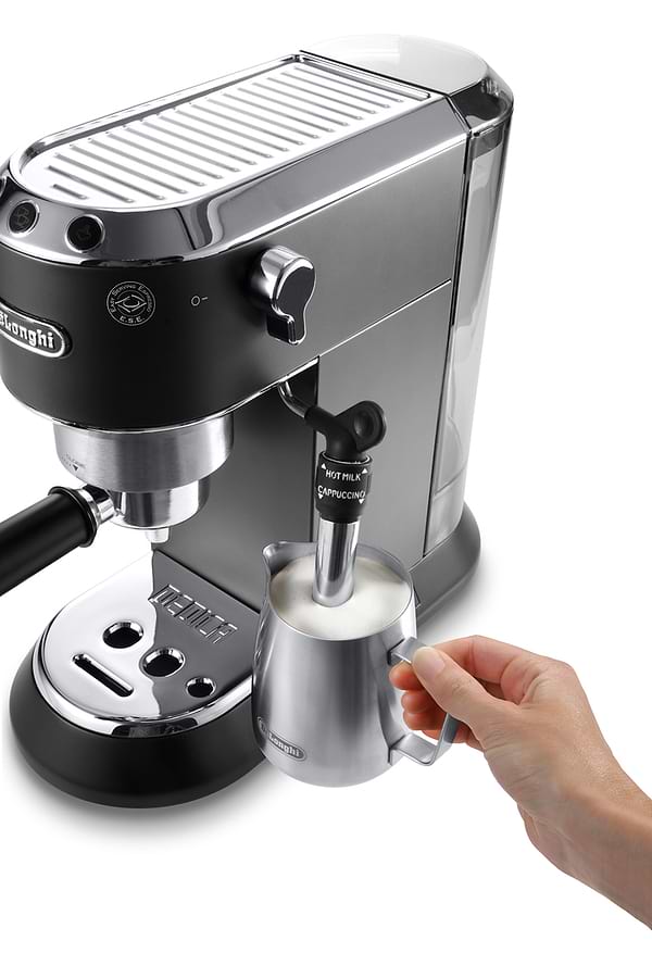 Фото - Кавоварка рожкова Delonghi EC 685.BK