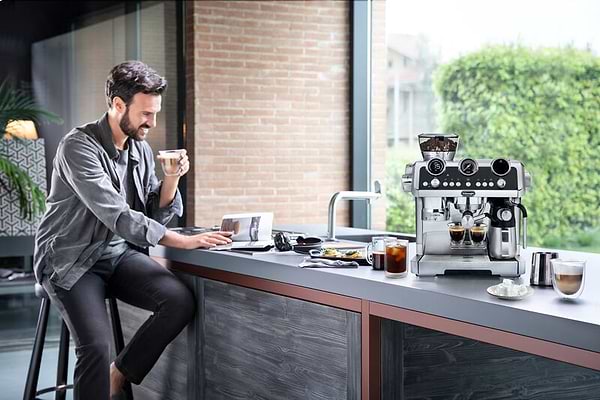 Фото - Кавоварка рожкова Delonghi EC9865.M La Specialista Maestro