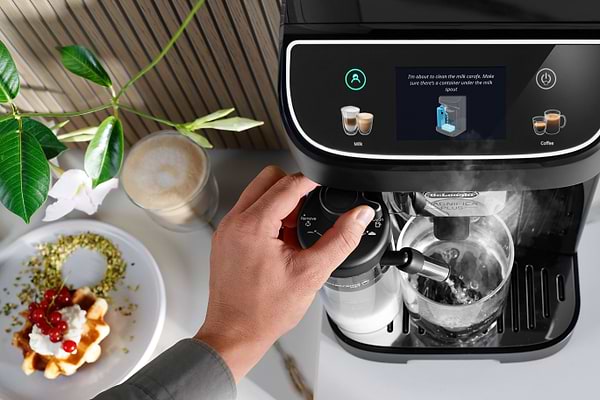 Фото - Уцінка - Кавомашина Delonghi ECAM320.60.B