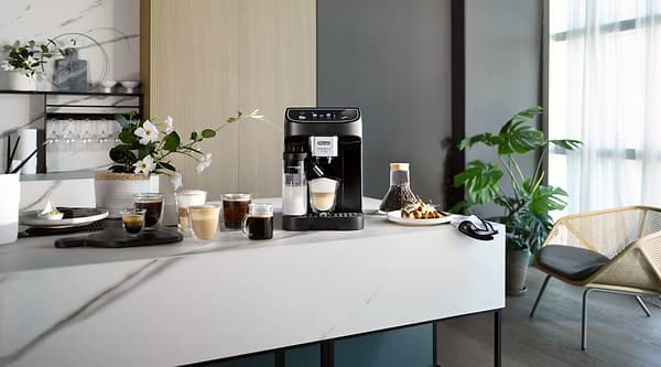 Фото - Уцінка - Кавомашина Delonghi ECAM320.60.B