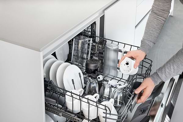 Фото - Уцінка - Кавомашина Delonghi ECAM450.65.G