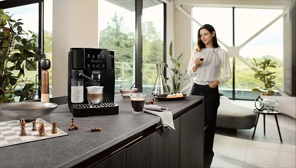 Фото - Кавомашина Delonghi ECAM220.60.B