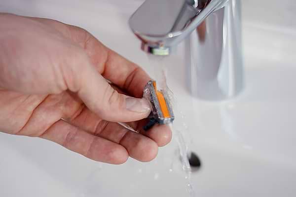 Фото - Тример для вусів і бороди ECG ZH 1321 A