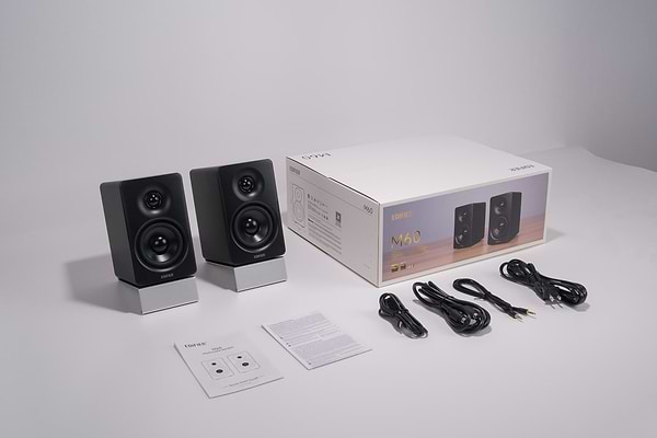 Фото - Компьютерная акустика компактная 2.0 Edifier M60 Black 2.0 66W Bluetooth