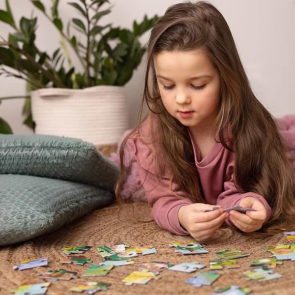 Фото - Пазлы (8+) Trefl "Улыбка в отпуске" (300 элм.)(23019)