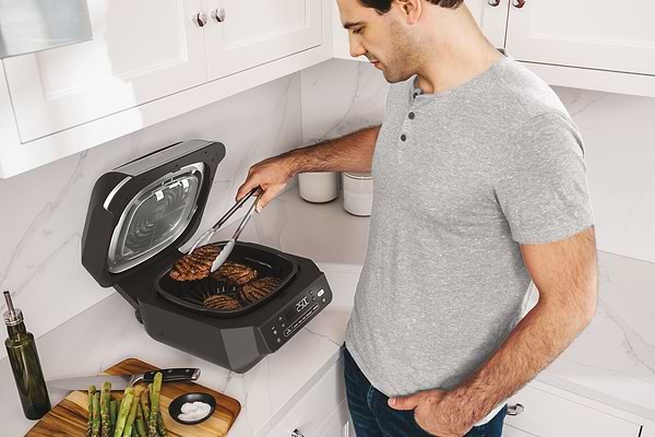 Фото - Гриль-барбекю електричний Ninja Foodi Air Grill & Air Fryer з Сooking probe (EG351EU)