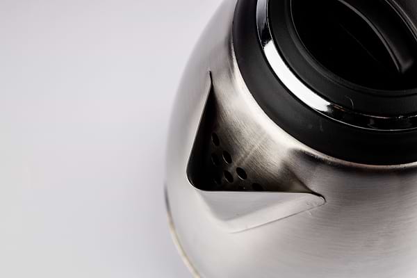 Фото - Электрический чайник Grunhelm EKS-2028