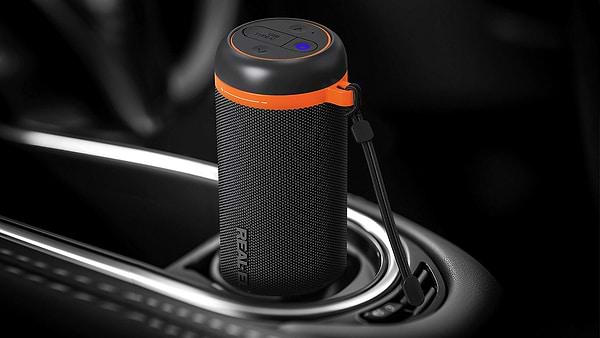 Фото - Портативная акустика REAL-EL X-711 Black (EL121600026)