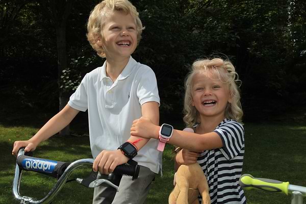 Фото - Смарт-годинник Elari FixiTime 3 Pink