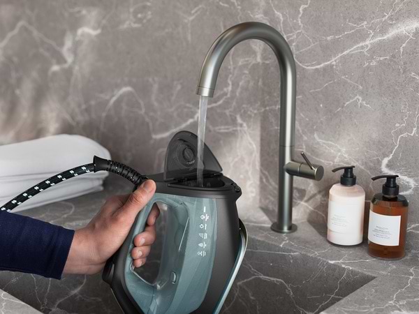 Фото - Утюг Electrolux E8SI2-6OG