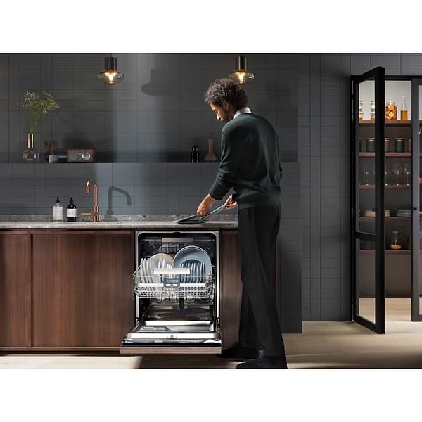 Фото - Посудомоечная машина встраиваемая Electrolux EEC967310L