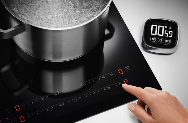 Фото - Варочная панель электрическая Electrolux LIT60336C