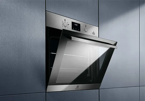 Фото - Духовой шкаф электрический Electrolux OED3H50TX