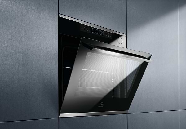 Фото - Духовой шкаф электрический Electrolux OKC8H31X