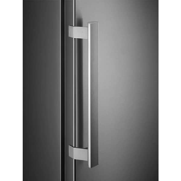 Фото - Морозильная камера Electrolux RUT7ME28X2
