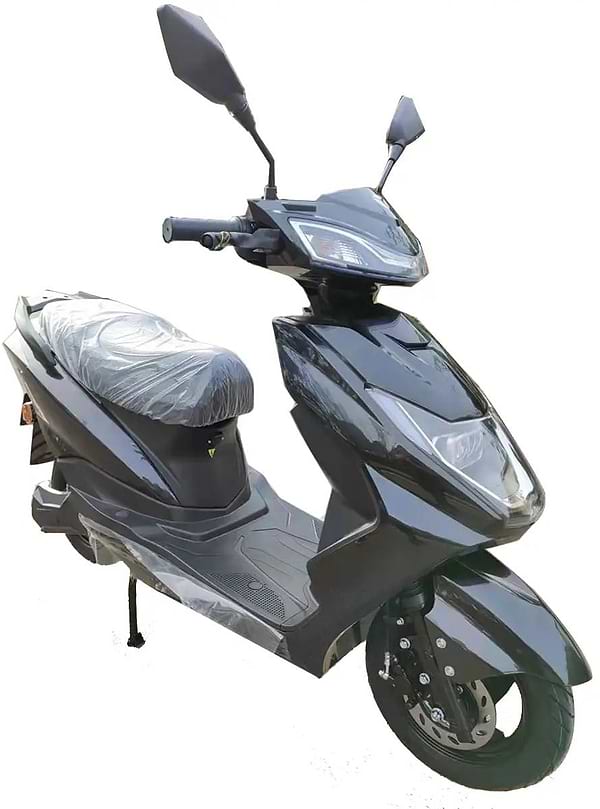 Фото - Електроскутер YADEA LUNA Black