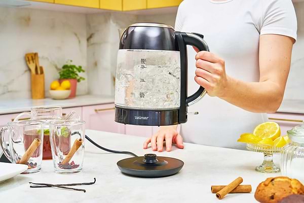Фото - Електричний чайник Zelmer ZCK8025
