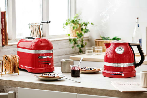 Фото - Електричний чайник KitchenAid Artisan (5KEK1522EER)