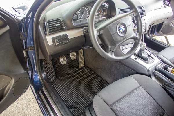 Фото - EVA коврики в салон авто EVAtech для 3 Series (E46) RWD BMW 1998-2001 4 поколение Sedan EU BM31443C5BW8KBB