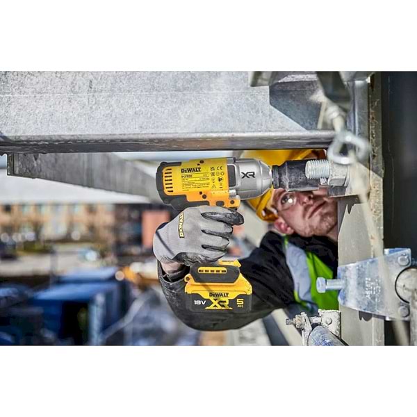 Фото - Гайковерт акумуляторний DeWALT DCF900NT