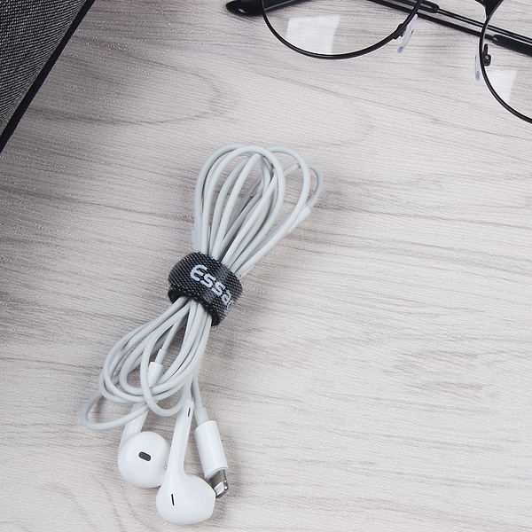 Фото - Органайзер для хранения кабелей Essager Earphone Charger Cord  Management Holder Clip 10 pcs/strip (EXD-KBB01)