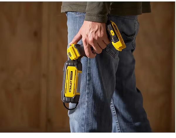 Фото - Ліхтар акумуляторний Stanley FATMAX 18 В XR Li-Ion (V20) (SFMCL050B)