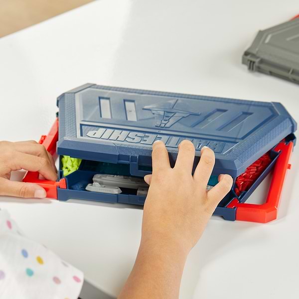 Фото - Настольная игра (5-7 лет) Hasbro Морской бой (F4527)