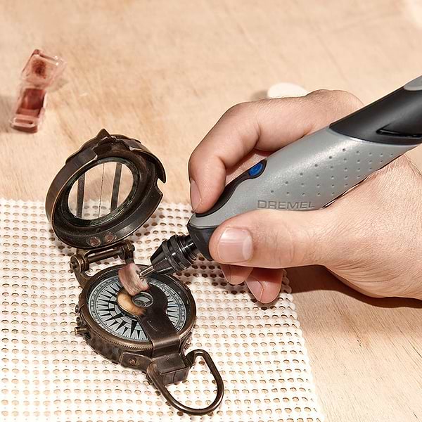 Фото - Многофункциональный инструмент Dremel Stylo+ 2050-15 (F.013.205.0JM)