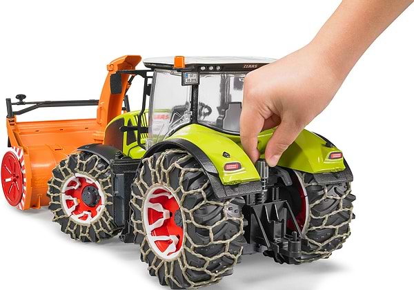 Фото - Наземная строительная техника BRUDER Трактор Claas Axion 950 для уборки снега (03017)