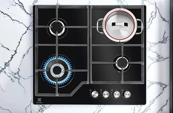 Фото - Духовой шкаф + варочная панель газовая Electrolux EOF3H50BK + KGG64362K