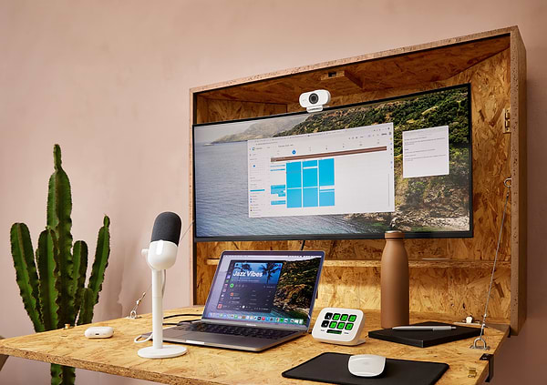 Фото - Веб-камера для комп'ютера Elgato Facecam Neo HDR AF (10WAE9901)