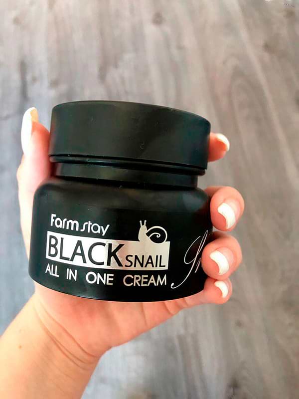 Фото - Крем для обличчя Farm Stay Black Snail All in One 100 мл (8809469775106)