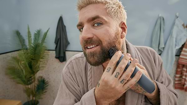 Фото - Триммер для усов и бороды Philips BT3617/15 серии 3000