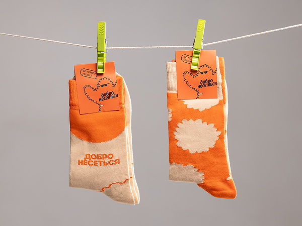 Фото - Шкарпетки Comfy Добро помаранчеві р.40-43