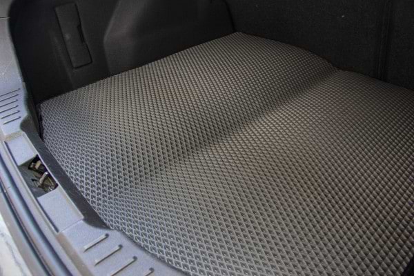 Фото - EVA килимок в багажник авто EVAtech для Focus (C346) Ford 2011-2018 3 покоління Sedan USA (FD1450B1SGB)