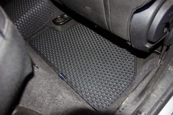 Фото - EVA коврики в салон авто EVAtech для Focus (C346) Ford 2011-2018 3 поколение Sedan USA FD1450C5SGB