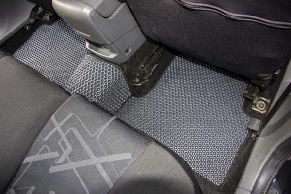 Фото - EVA килимки в салон авто EVAtech для Focus (C307) MT Ford 2005-2010 2 покоління Combi EU FD32211CV5TL2RBB