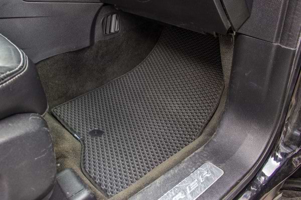 Фото - EVA коврики в салон авто передние EVAtech для Explorer Restyling 6 seats (2+2+2) Ford 2016-2019 5 поколение SUV USA FD43565A2AV3SBB