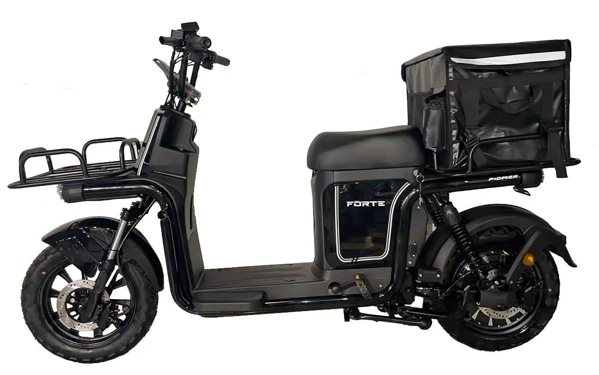 Уцінка - Електроскутер Forte CRUISE Чорний