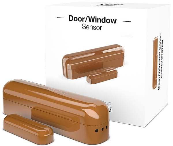 Фото - Беспроводной датчик открытия двери/окна Fibaro Door/Window Sensor Truffle surprise (FIBEFGK-106-ZW5)