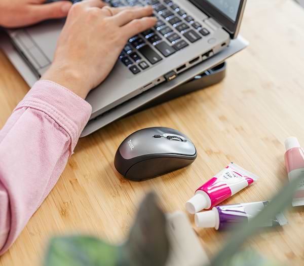 Фото - Мышь беспроводная Trust Yvi+ Silent WL ECO Black (24549)