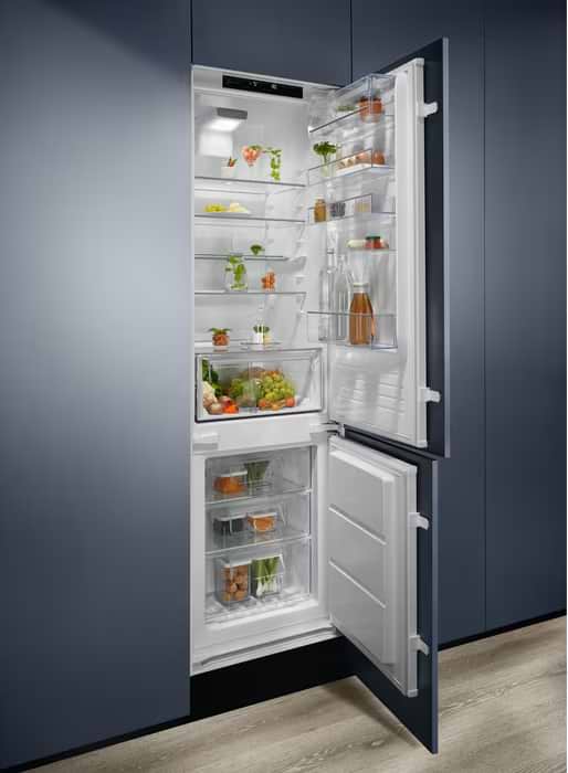 Фото - Холодильник встраиваемый Electrolux RNT6TE19S