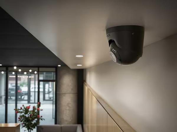 Фото - IP-камера Ajax TurretCam HL Black (000059519)