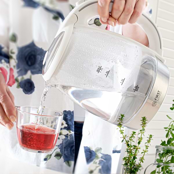 Фото - Электрический чайник First FA-5404-2-WI