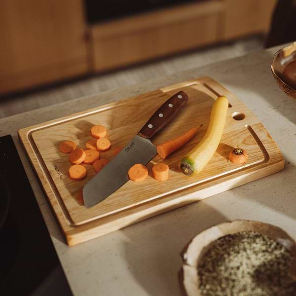 Фото - Ніж сантоку Fiskars FSC Folken 16 см (1075694)