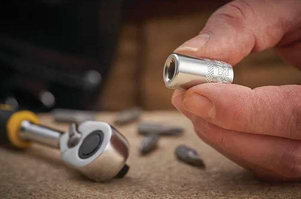 Фото - Тримач для біт Stanley 1/4" (FMMT18007-0)